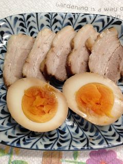 圧力鍋で煮るだけでできる簡単煮豚と煮卵-レシピのメイン写真