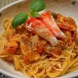 蟹のトマトクリームパスタ