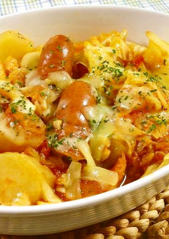 キャベツとソーセージのトマト煮こみ-レシピのメイン写真