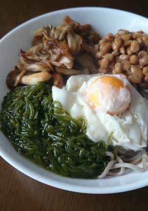 あったかヘルシーネバネバ蕎麦-レシピのメイン写真