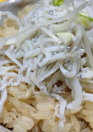 カルシウムたっぷり☆しらすの炊き込みご飯-レシピのメイン写真