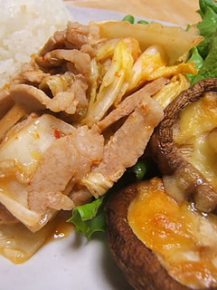 豚キムチとしいたけのチーズ焼き-レシピのメイン写真