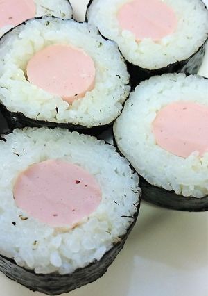 チビが喜ぶ♡ソーセージマヨの海苔巻き♪-レシピのメイン写真