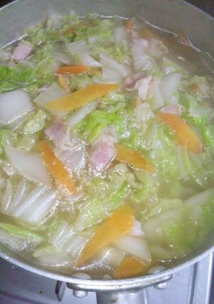 朝食に！白菜とベーコンのあっさりスープ-レシピのメイン写真
