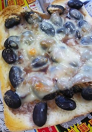 黒豆ときな粉のチーズトースト-レシピのメイン写真
