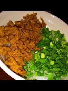 そぼろ丼-レシピのメイン写真