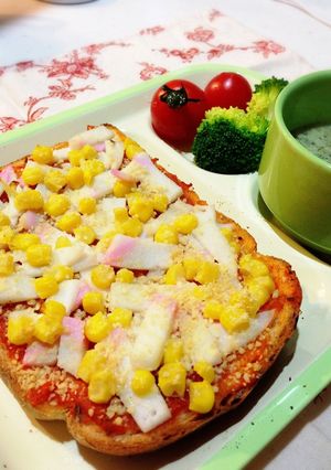 余ったかまぼこで♪かまぼこピザトースト-レシピのメイン写真