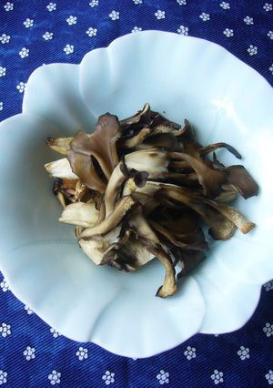 魚焼きグリルで焼くだけ☆焼き舞茸-レシピのメイン写真
