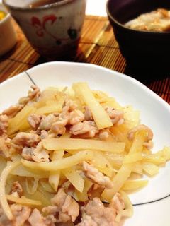 豚肉とじゃがいものにんにくバター醤油-レシピのメイン写真