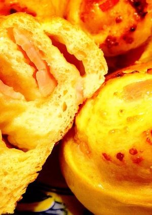 巻いて切るだけ♪ベーコンチーズロールパン-レシピのメイン写真