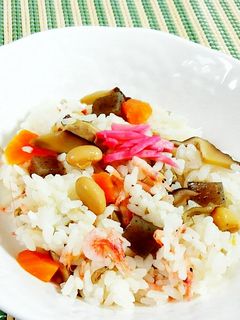 リメイク☆五目豆と桜えびで混ぜごはん♪-レシピのメイン写真