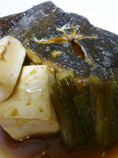 こってり甘~い カレイと豆腐の煮つけ-レシピのメイン写真