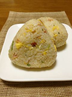 焼豚と卵のおにぎり-レシピのメイン写真