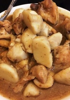 骨付き鶏もも肉と里芋のおかか煮-レシピのメイン写真