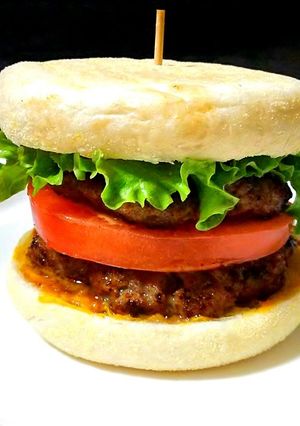 極上バーガー！！旨味ハンバーグを利用！！-レシピのメイン写真