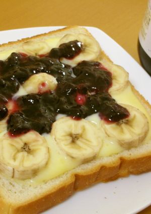 幸せ朝食♡バナナ＆ＢＢジャムトースト-レシピのメイン写真