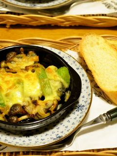 牡蠣とアボカドのチーズ焼き-レシピのメイン写真