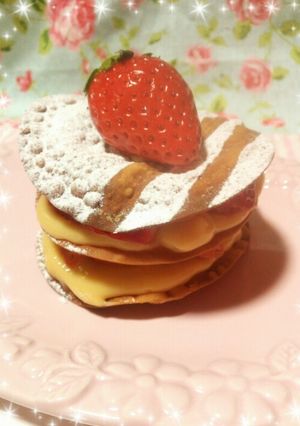 餃子の皮とプリンで簡単ミルフィーユ-レシピのメイン写真