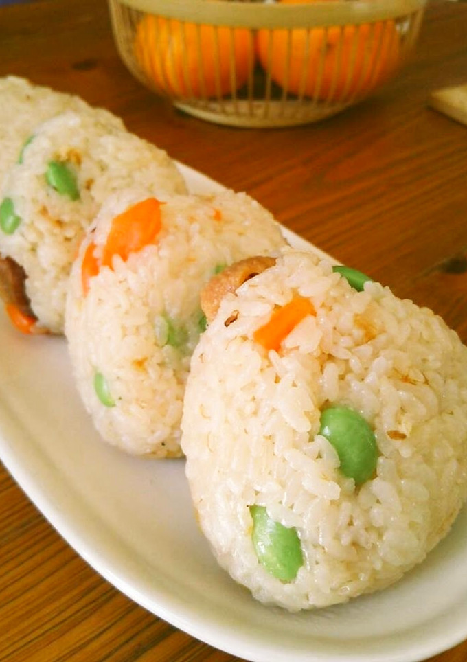 鏡開きのお餅で簡単・おこわ風炊き込みご飯-レシピのメイン写真