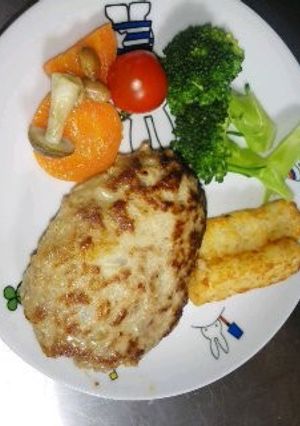 塩麹ハンバーグ-レシピのメイン写真
