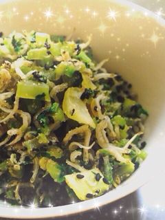 ご飯のおともに*大根の葉の炒めもの-レシピのメイン写真