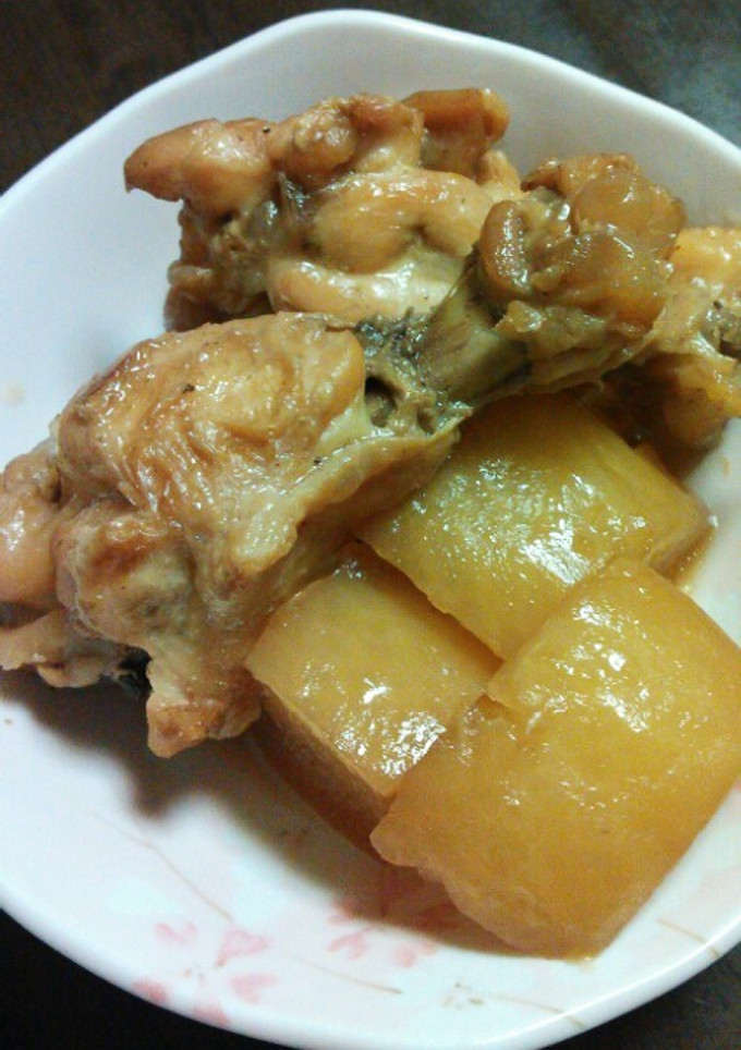 骨付き鶏肉と大根の煮物-レシピのメイン写真