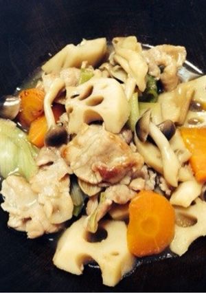 簡単♩レンコンと豚肉の炒め煮-レシピのメイン写真