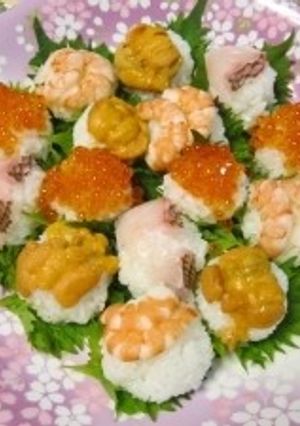 ♡お正月は華やかに手鞠寿司♡-レシピのメイン写真