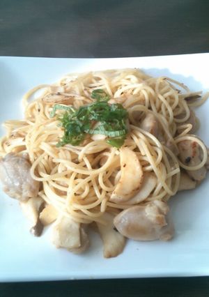 鶏ももとエリンギの塩麹パスタ-レシピのメイン写真