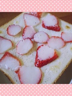 朝食に♪いちごみるくトースト♪-レシピのメイン写真
