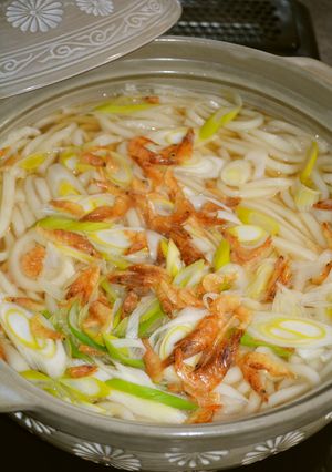 長ネギと桜えびの煮込みうどん-レシピのメイン写真