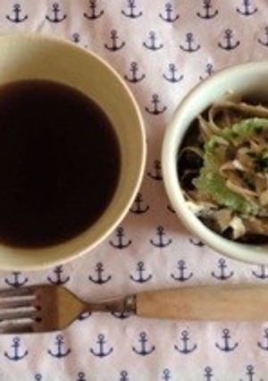 お腹スッキリ!生姜入りデトックスごぼう茶-レシピのメイン写真