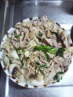 12月10日晩飯 【塩豚炒め丼】-レシピのメイン写真