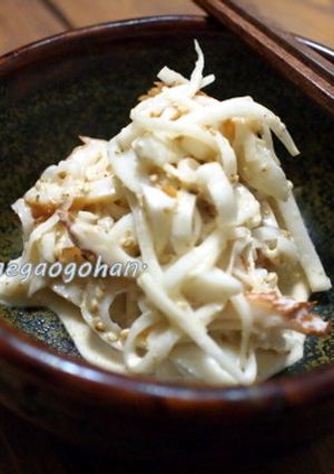 大根の皮とちくわのごまマヨポン酢和え-レシピのメイン写真