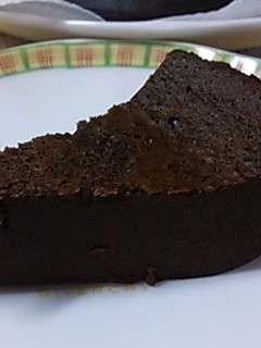 炊飯器で、簡単ガトーショコラ風ケーキ-レシピのメイン写真
