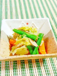 ツナと白菜・三度豆(いんげん)の煮物♪-レシピのメイン写真
