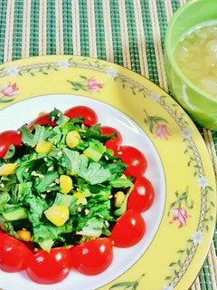 大根おろしで菊菜とコーン・トマトサラダ♪-レシピのメイン写真