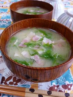 ◎ベーコンと水菜の味噌汁◎-レシピのメイン写真