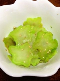 ブロッコリーの茎で星形ナムル-レシピのメイン写真
