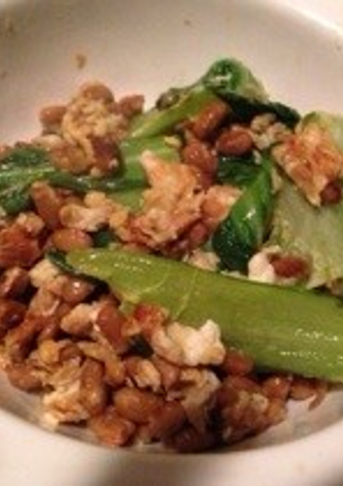 簡単5分で！チンゲン菜と納豆の中華炒め-レシピのメイン写真