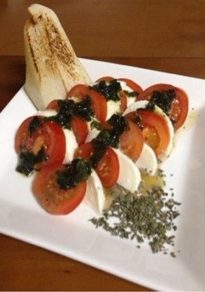 【簡単】トマトのカプレーゼ（トニオ風）-レシピのメイン写真
