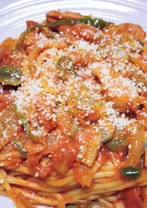トマト缶使ってナポリタン♪-レシピのメイン写真