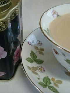 牛乳だけで作るロイヤルミルクティ♪-レシピのメイン写真