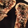 簡単♪照り焼きチキンのナンピザ