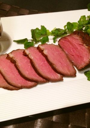お家にある調味料で、絶品！ローストビーフ-レシピのメイン写真