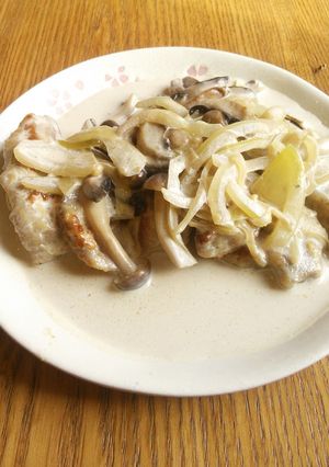 きのこたっぷり豚肉のクリーム煮-レシピのメイン写真