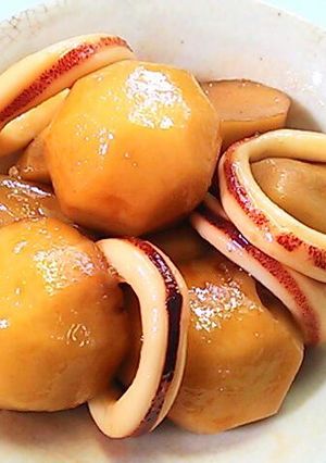 イカぷりぷり、里芋てりてりの煮っころがし-レシピのメイン写真