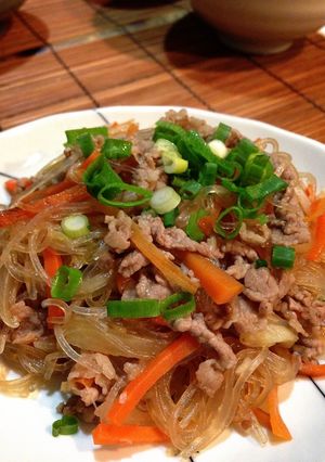 ご飯が進む♪牛肉と春雨の韓国風炒め-レシピのメイン写真
