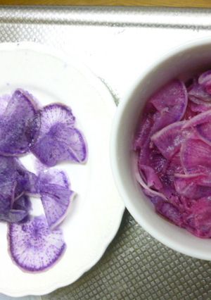 簡単☆菜食弁当彩りに♪紫大根の酢の物　-レシピのメイン写真