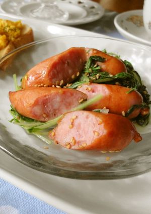 ＊水菜とウィンナーのカレー胡麻炒め＊-レシピのメイン写真